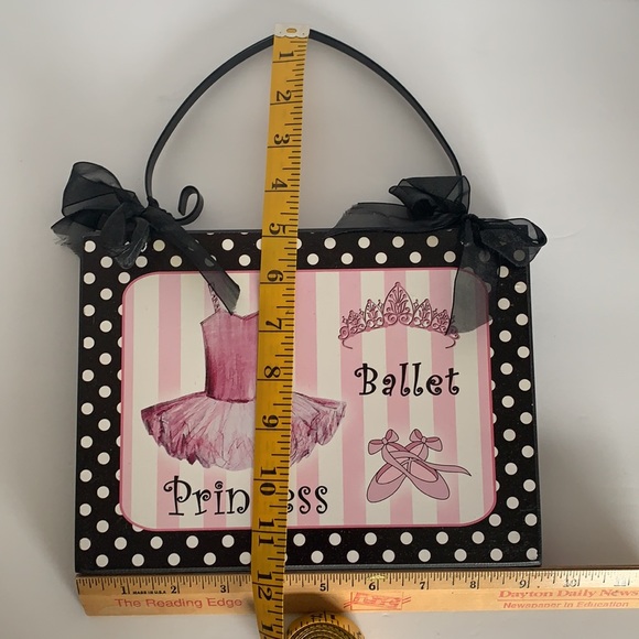 Hobby Lobby Ballet/Princess Twirl Home Decor (set of 2) 🎉HP🎉 - Picture 3 of 6